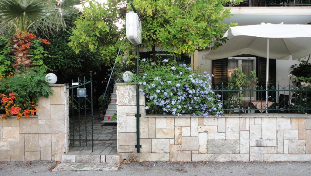 Grivas Apartments Syvota Exterior photo